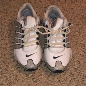 Nike shox